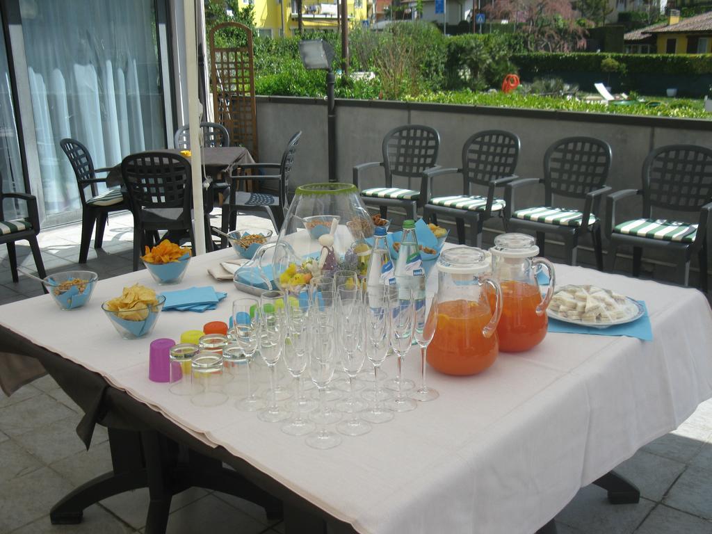 Hotel De Nac Torbole Sul Garda Εξωτερικό φωτογραφία