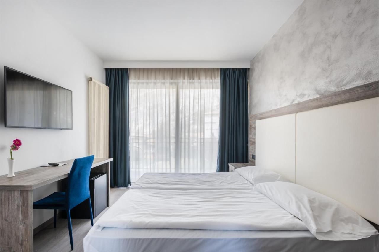 Hotel De Nac Torbole Sul Garda Εξωτερικό φωτογραφία