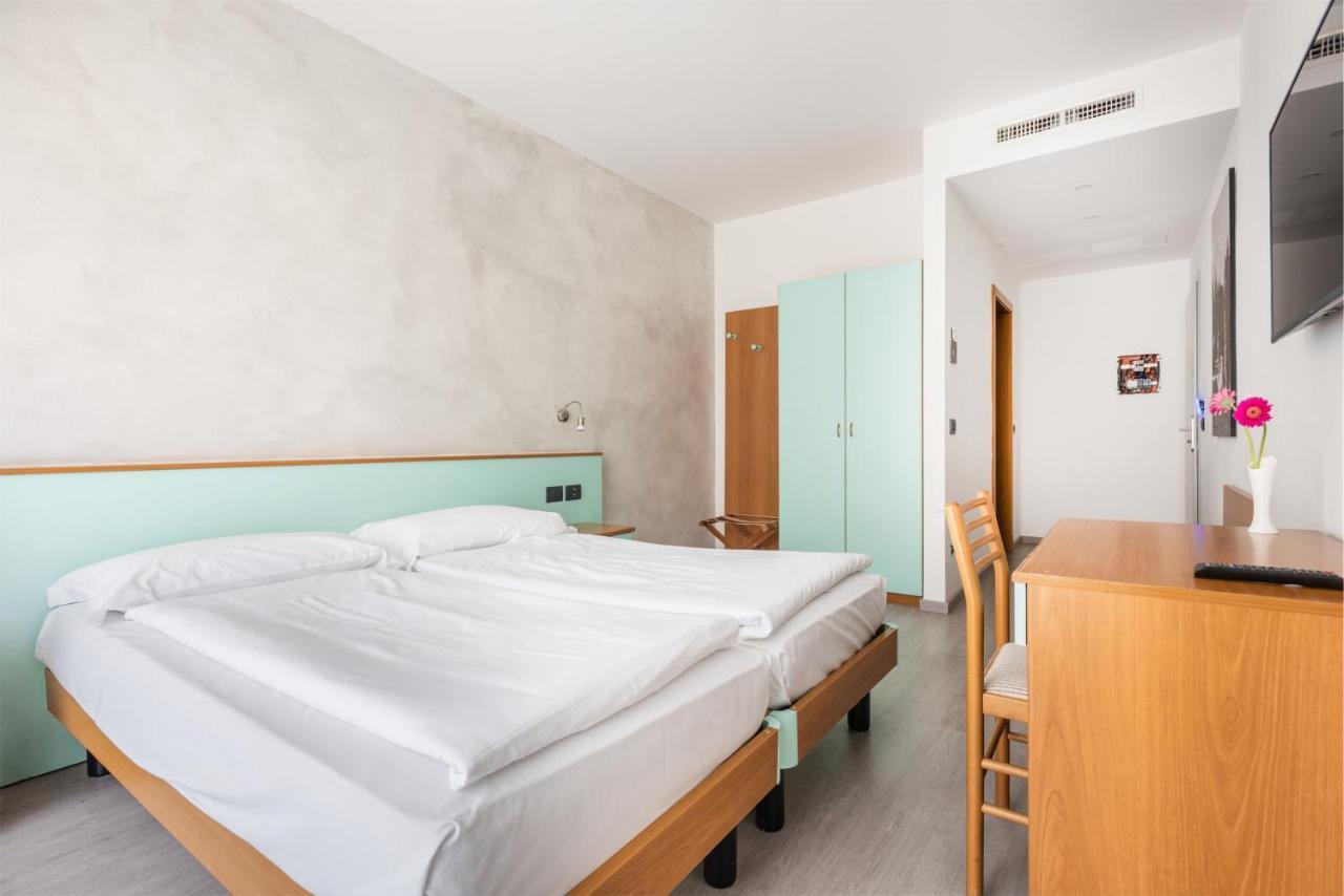 Hotel De Nac Torbole Sul Garda Εξωτερικό φωτογραφία