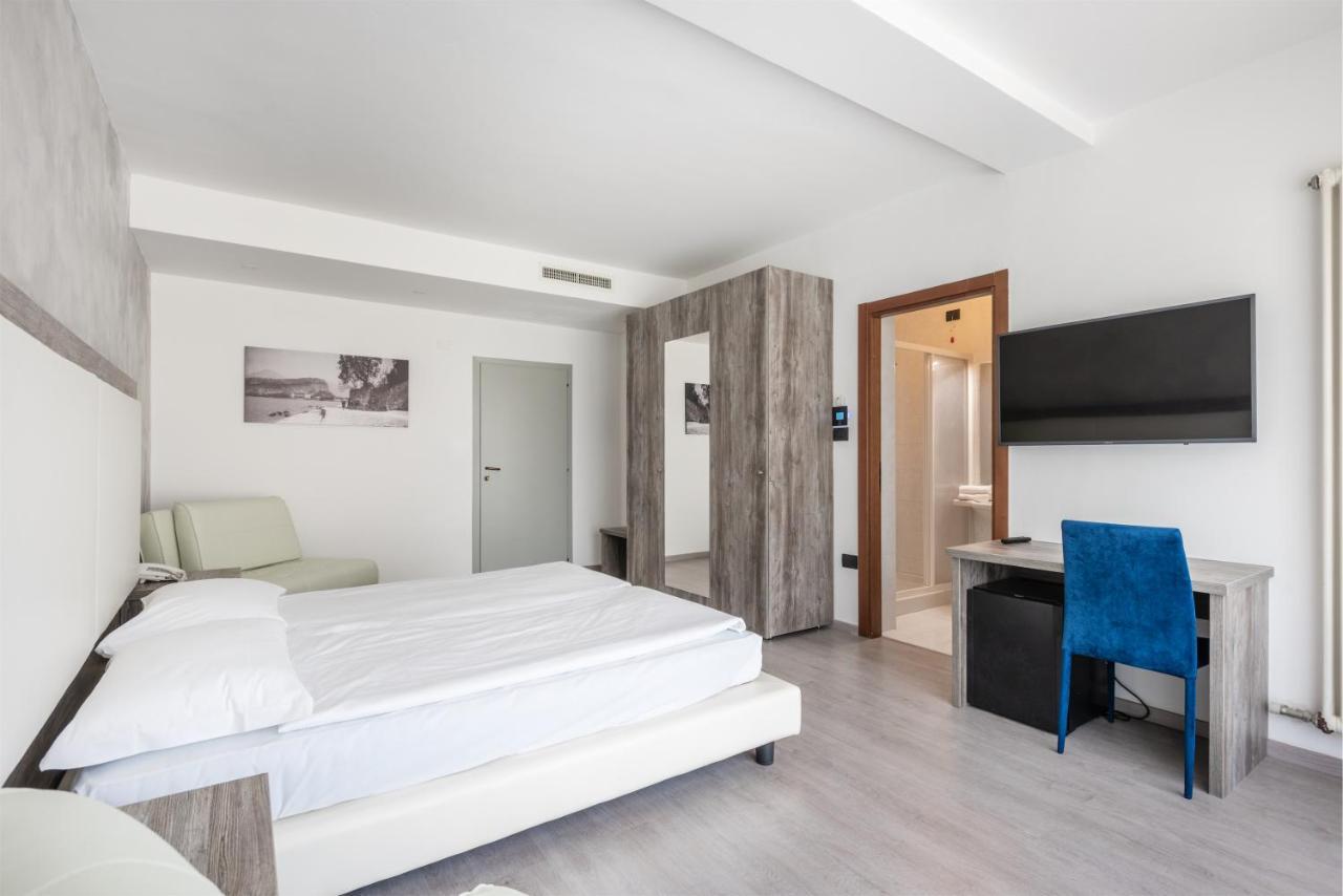 Hotel De Nac Torbole Sul Garda Εξωτερικό φωτογραφία