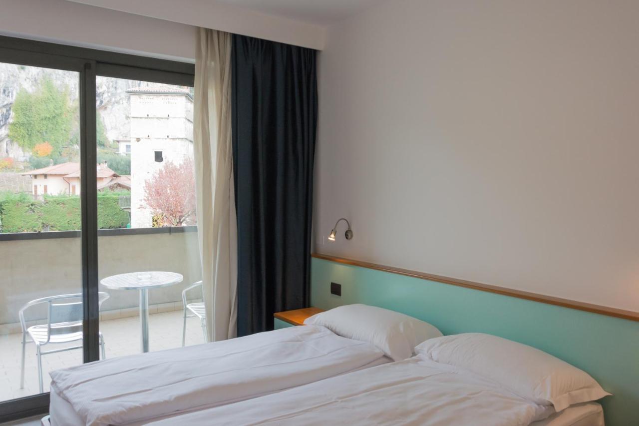 Hotel De Nac Torbole Sul Garda Εξωτερικό φωτογραφία